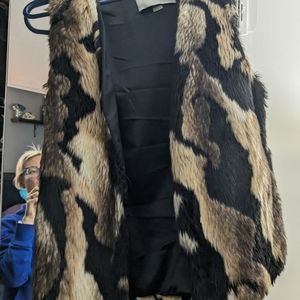 Tart Faux Fur Vest